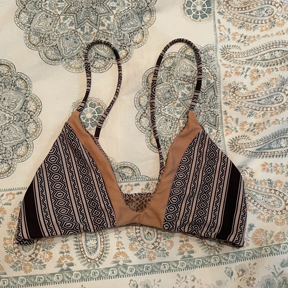 Acacia Top, size M